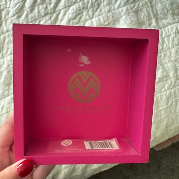 Dream Big Live Bigger Sign - Picture 4 of 5